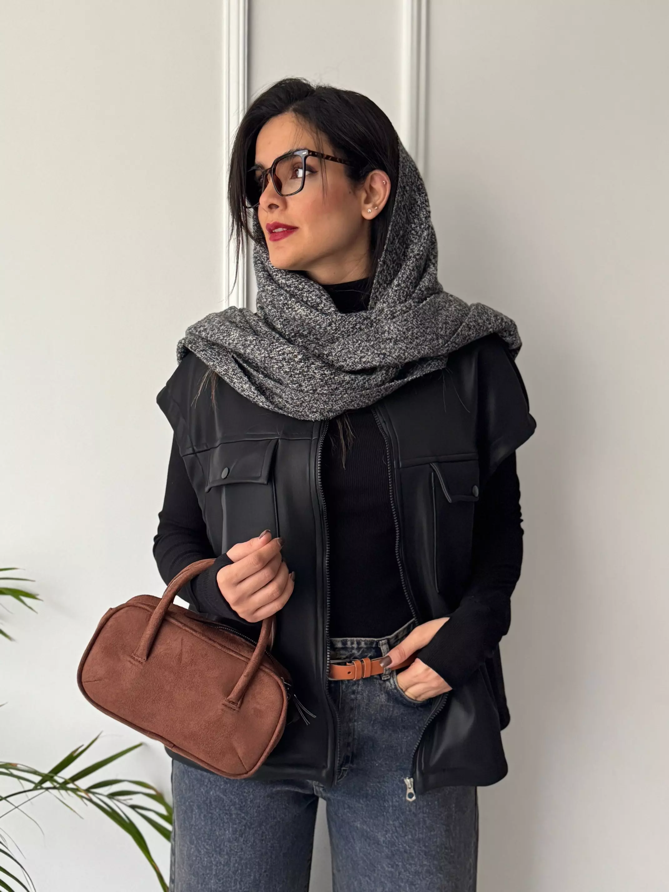 وست چرم اسپرت